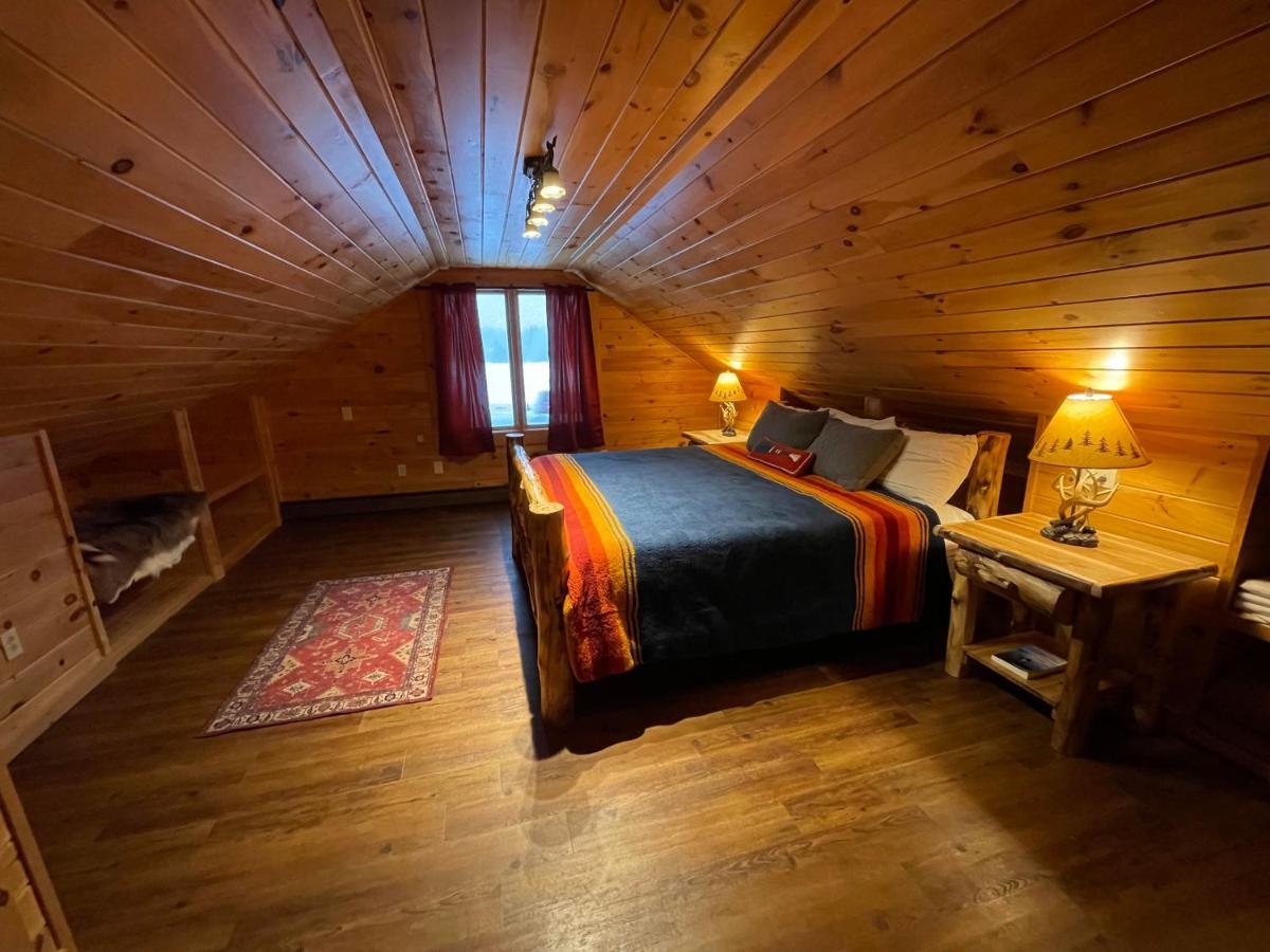 Hotel Adirondack Lake Cabins Indian Lake Exterior foto