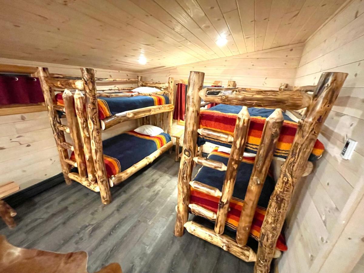 Hotel Adirondack Lake Cabins Indian Lake Exterior foto