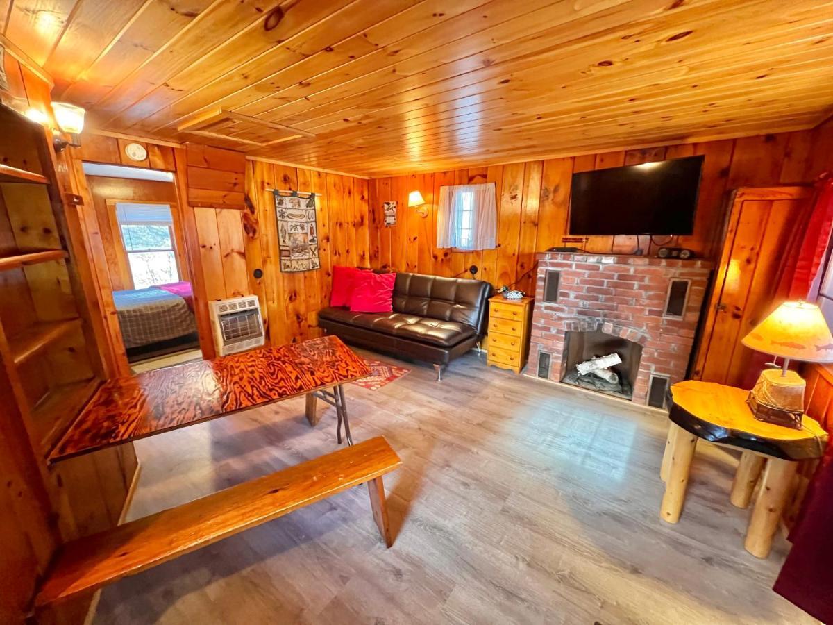 Hotel Adirondack Lake Cabins Indian Lake Exterior foto