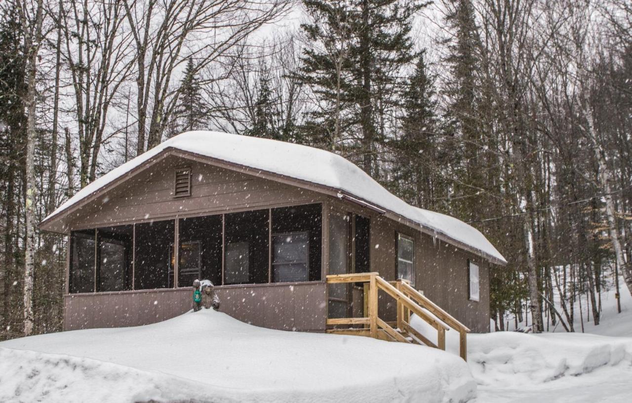 Hotel Adirondack Lake Cabins Indian Lake Exterior foto