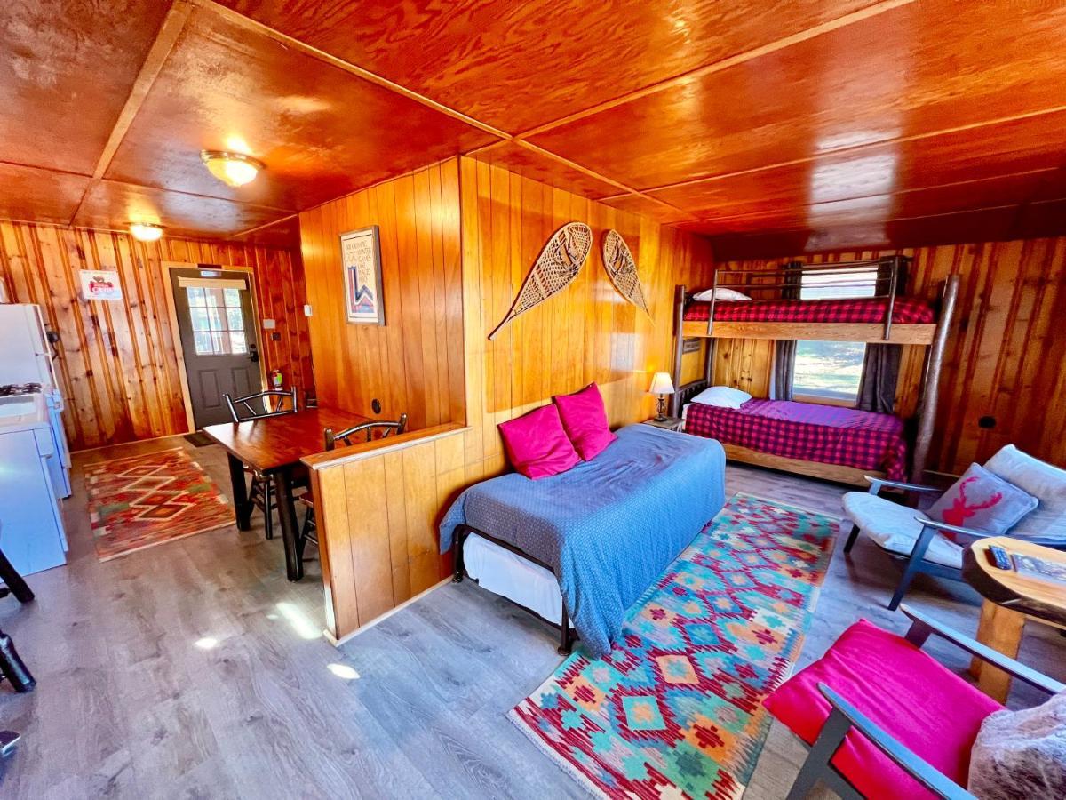 Hotel Adirondack Lake Cabins Indian Lake Exterior foto