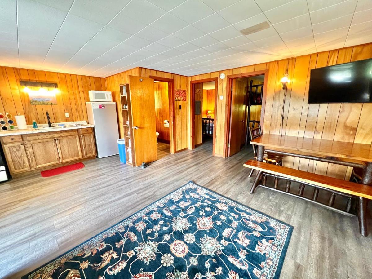 Hotel Adirondack Lake Cabins Indian Lake Exterior foto