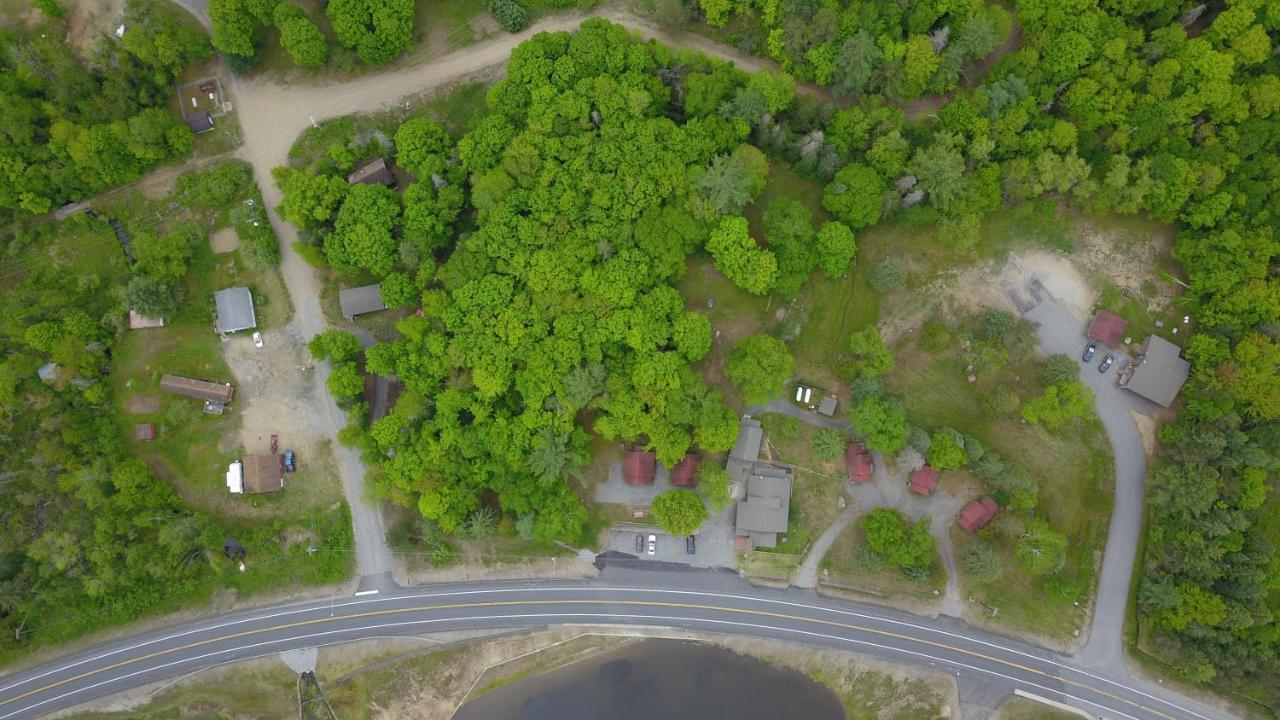 Hotel Adirondack Lake Cabins Indian Lake Exterior foto